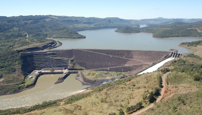  Copel vence leilão federal e vai aumentar em 33% a capacidade de geração de energia 